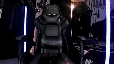   online show from 15, 12, 2024