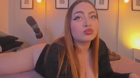 Snapshot of allasska_ chatting on 18, 6, 2026 Laura online show from 18, 6, 2026