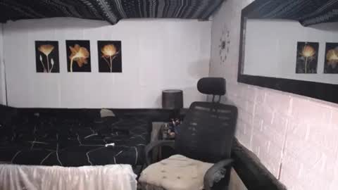 trina online show from 25, 3, 2026