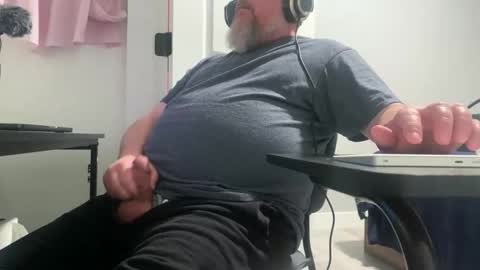 Allergictolove online show from 31, 3, 2026