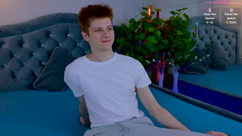 Snapshot of allert_ chatting on 30, 4, 2026 allert_ online show from 30, 4, 2026