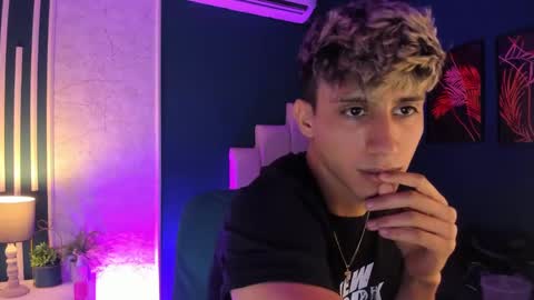 Allex online show from 5, 3, 2025