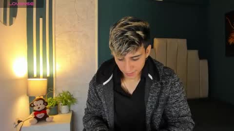 Allex online show from 8, 3, 2025