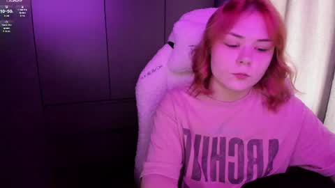 Snapshot of alli_zi chatting on 22, 6, 2026 Blair online show from 22, 6, 2026
