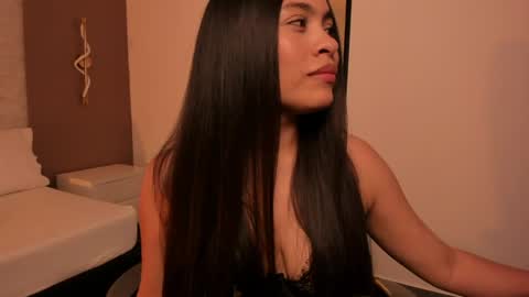 A L L I E online show from 10, 4, 2026