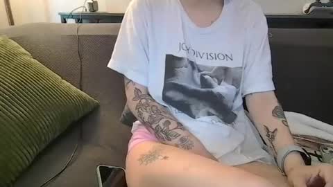 alliebearx online show from 6, 7, 2026