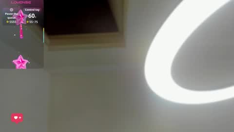 Snapshot of allijadid chatting on 13, 9, 2025    online show from 13, 9, 2025