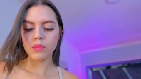    online show from 8, 11, 2025