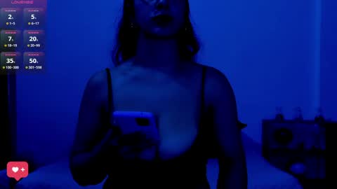 Snapshot of allison0724 chatting on 31, 5, 2026 online show from 31, 5, 2026