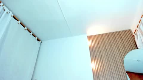 Snapshot of allison_fosther chatting on 4, 10, 2025 allison_fosther online show from 4, 10, 2025