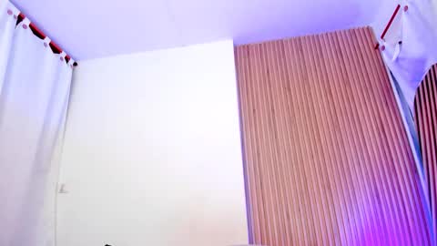 Snapshot of allison_fosther chatting on 21, 10, 2025 allison_fosther online show from 21, 10, 2025