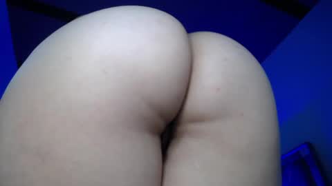 Snapshot of allison_pervert07 chatting on 12, 4, 2026 allison_pervert07 online show from 12, 4, 2026