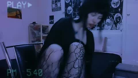 Snapshot of allisondeetz chatting on 4, 8, 2026 Alis online show from 4, 8, 2026