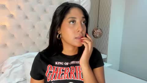 Snapshot of allisonfoster_ chatting on 1, 3, 2025 Allison online show from 1, 3, 2025