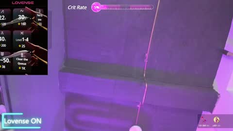 Snapshot of allisonfoster_ chatting on 5, 3, 2025 Allison online show from 5, 3, 2025