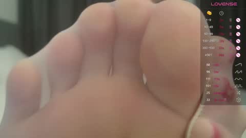 Snapshot of allisonmoonlight chatting on 16, 9, 2025 allisonmoonlight online show from 16, 9, 2025