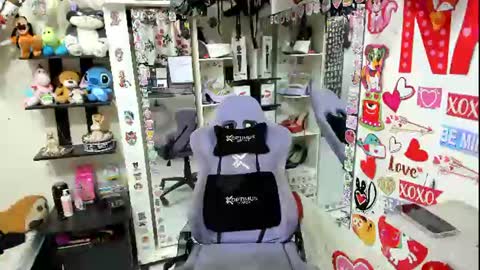 allsson_miller online show from 25, 6, 2026