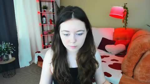 Snapshot of alluringeyess chatting on 20, 6, 2026 alluringeyess online show from 20, 6, 2026