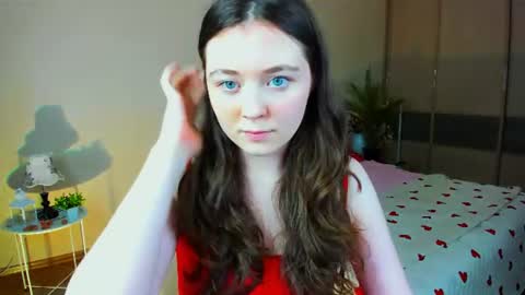 Snapshot of alluringeyess chatting on 15, 7, 2026 alluringeyess online show from 15, 7, 2026