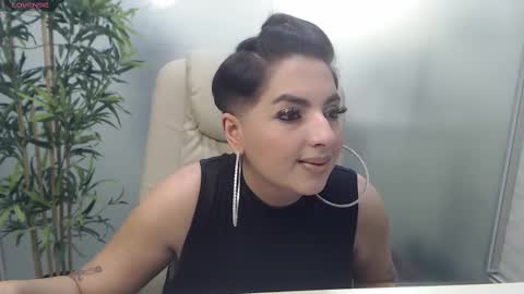         online show from 25, 2, 2025