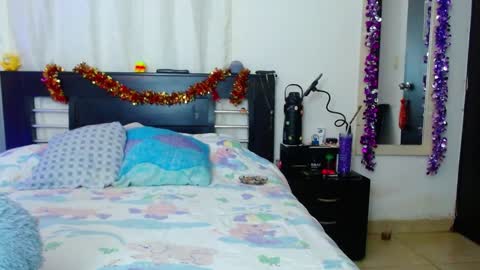 Snapshot of allyson_collins_ chatting on 9, 1, 2025 Allyson collins online show from 9, 1, 2025