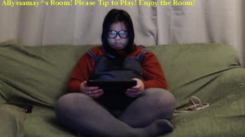 Allyssamay online show from 14, 1, 2025