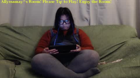 Allyssamay online show from 14, 1, 2025