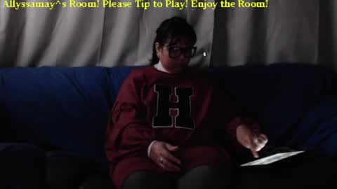 Allyssamay online show from 27, 1, 2025