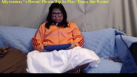 Allyssamay online show from 4, 3, 2026