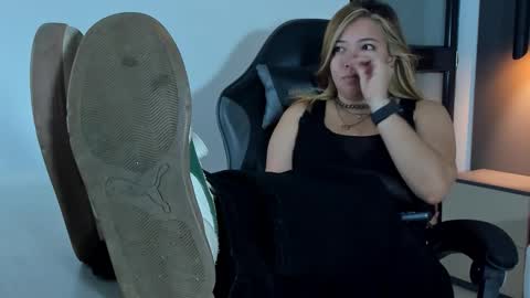 ALMA FENIX  online show from 21, 2, 2026