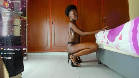 Snapshot of almasaennz chatting on 16, 2, 2025   online show from 16, 2, 2025