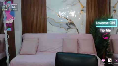 Snapshot of alonddra_tay chatting on 21, 5, 2026 alonddra_tay online show from 21, 5, 2026