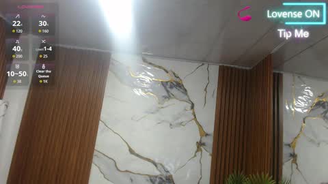 Snapshot of alonddra_tay chatting on 31, 5, 2026 alonddra_tay online show from 31, 5, 2026