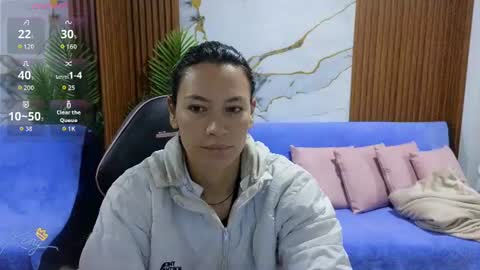 Snapshot of alonddra_tay chatting on 12, 6, 2026 alonddra_tay online show from 12, 6, 2026