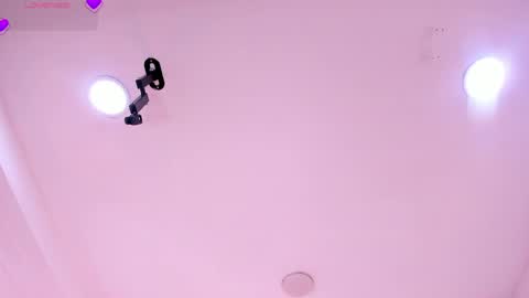 Snapshot of alondrasoomer chatting on 20, 4, 2026 ALONDRA CUTE online show from 20, 4, 2026