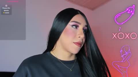 Hazel Bowie online show from 13, 10, 2025