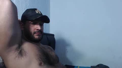 Snapshot of alonxoo chatting on 16, 12, 2025 alonxoo online show from 16, 12, 2025