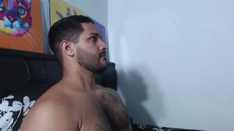 Snapshot of alonxoo chatting on 24, 6, 2026 alonxoo online show from 24, 6, 2026