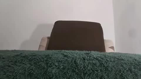 Snapshot of alotofcream chatting on 17, 1, 2026 alotofcream4u online show from 17, 1, 2026