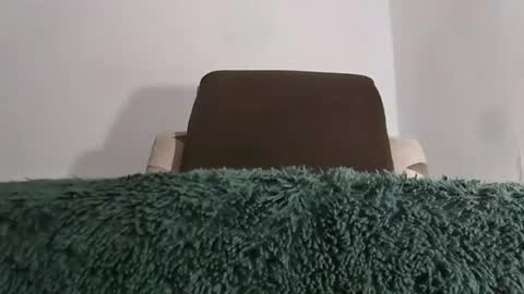 Snapshot of alotofcream chatting on 18, 7, 2026 alotofcream4u online show from 18, 7, 2026