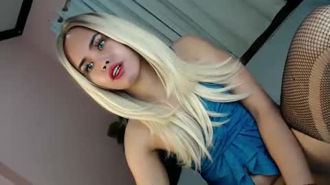 Snapshot of alove_too_last chatting on 15, 1, 2025 LEXY online show from 15, 1, 2025