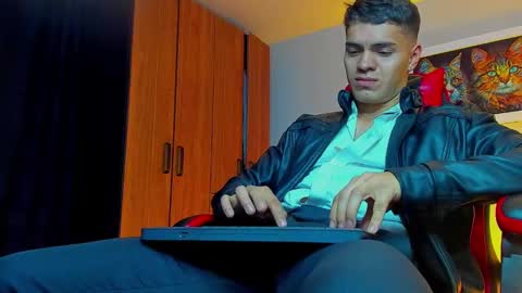 Snapshot of alpha_dominus_ chatting on 17, 9, 2025 alpha_dominus_ online show from 17, 9, 2025