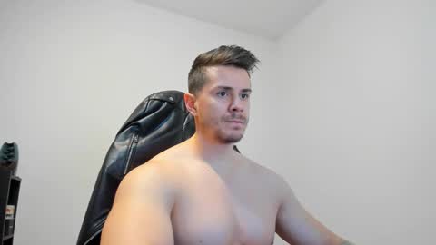 Snapshot of alphagodleatherking92 chatting on 30, 12, 2024 LeatherMaster online show from 30, 12, 2024