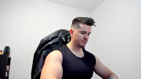 Snapshot of alphagodleatherking92 chatting on 8, 1, 2025 LeatherMaster online show from 8, 1, 2025