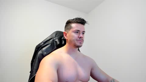 Snapshot of alphagodleatherking92 chatting on 14, 1, 2025 LeatherMaster online show from 14, 1, 2025
