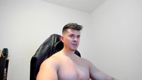 Snapshot of alphagodleatherking92 chatting on 24, 1, 2025 LeatherMaster online show from 24, 1, 2025