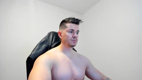 Snapshot of alphagodleatherking92 chatting on 8, 2, 2025 LeatherMaster online show from 8, 2, 2025