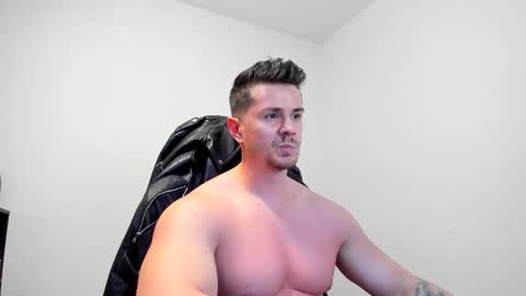 Snapshot of alphagodleatherking92 chatting on 14, 2, 2025 LeatherMaster online show from 14, 2, 2025