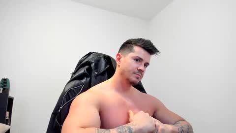 Snapshot of alphagodleatherking92 chatting on 20, 2, 2025 LeatherMaster online show from 20, 2, 2025