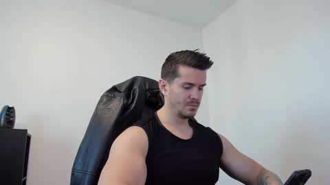 Snapshot of alphagodleatherking92 chatting on 18, 9, 2025 LeatherMaster online show from 18, 9, 2025